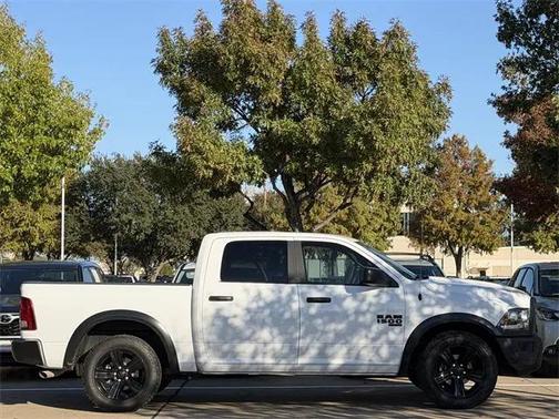 2024 RAM 1500 Classic Warlock Crew Cab 4x2 5'7' Box