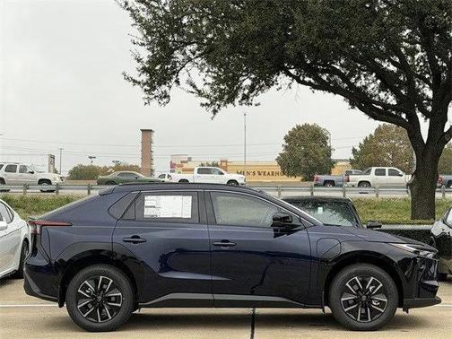 2026 Toyota bZ XLE Plus