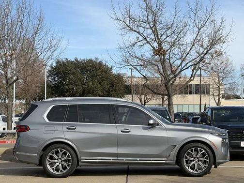 2024 BMW X7 xDrive40i