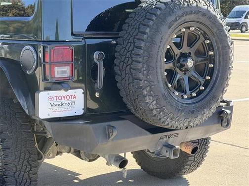 2011 Jeep Wrangler Unlimited Sahara