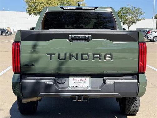2022 Toyota Tundra SR5