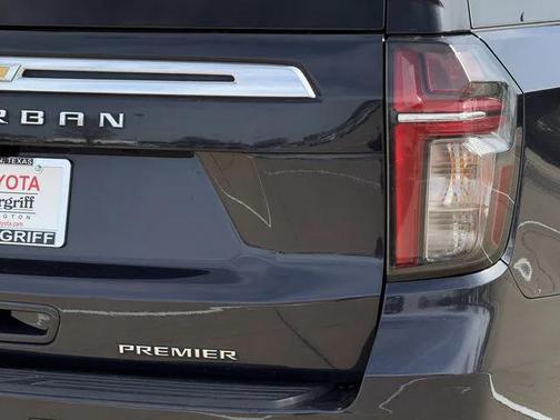 2023 Chevrolet Suburban Premier