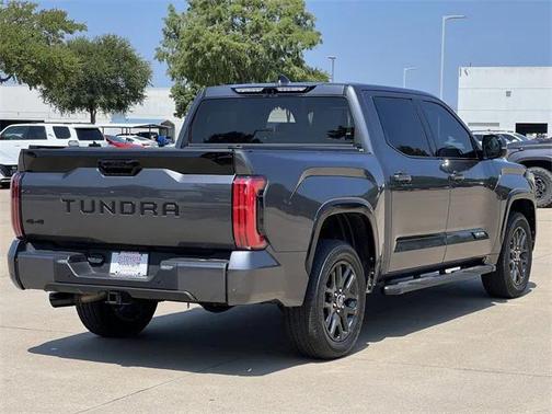 2023 Toyota Tundra Platinum