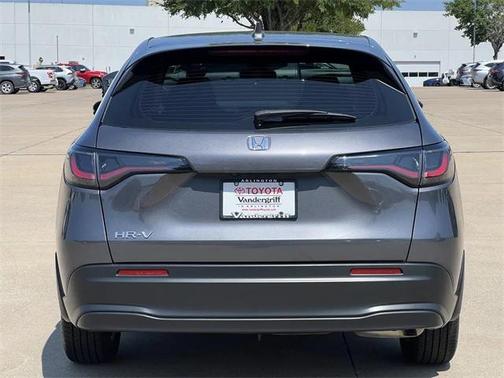 2025 Honda HR-V LX