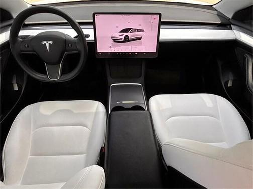 2022 Tesla Model 3 Standard Range