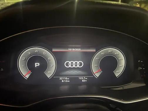 2024 Audi Q7 55 Premium Plus