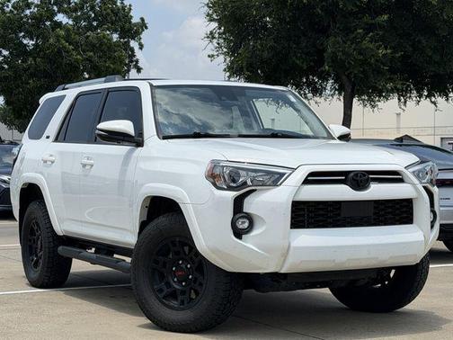 Ice Cap 2024 Toyota 4Runner SR5 Premium