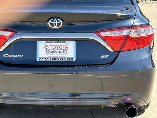 2015 Toyota Camry SE