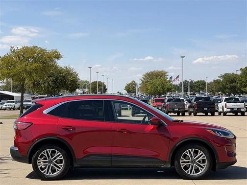 2022 Ford Escape SEL