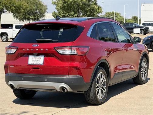2022 Ford Escape SEL