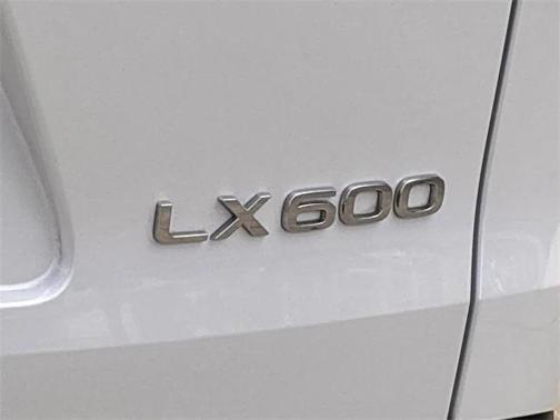 2023 Lexus LX 600 Ultra Luxury