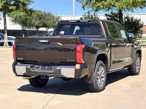 2025 Toyota Tundra Hybrid 1794 Edition