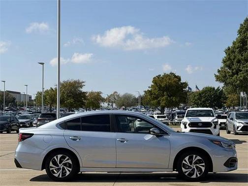 2022 Subaru Legacy Premium