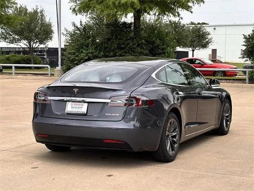 2020 Tesla Model S Performance