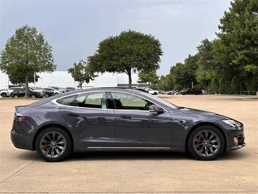 2020 Tesla Model S Performance