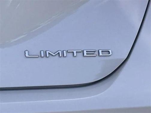 2022 Toyota Avalon Limited