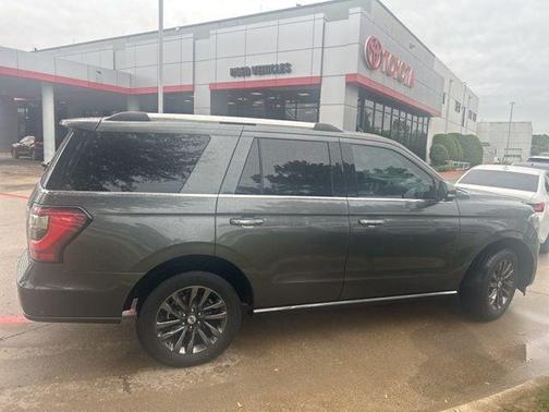 Magnetic Metallic 2021 Ford Expedition Limited