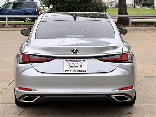 2025 Lexus ES 350 Base