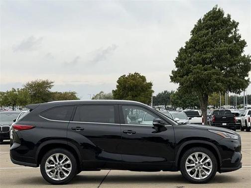 2023 Toyota Highlander Limited