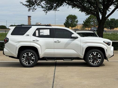 Wind Chill Pearl 2026 Toyota 4Runner TRD Sport