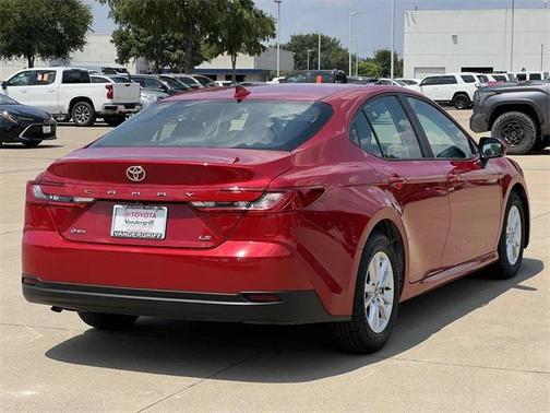 2025 Toyota Camry LE
