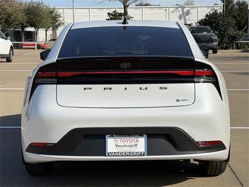 2026 Toyota Prius LE