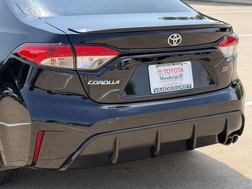 Midnight Black Metallic 2026 Toyota Corolla SE