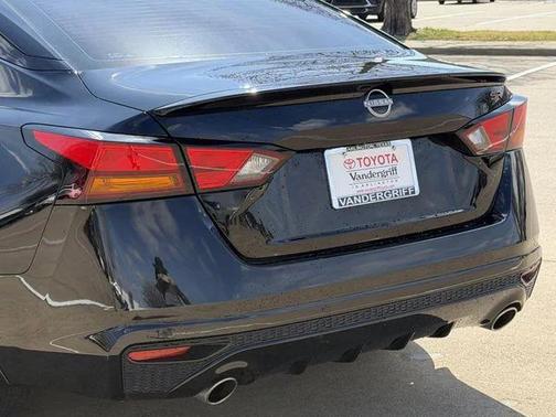 2024 Nissan Altima SR FWD