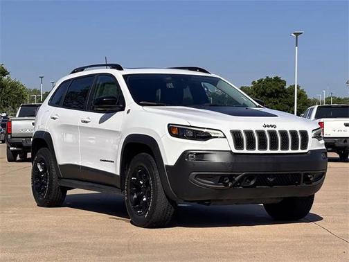 2022 Jeep Cherokee Trailhawk