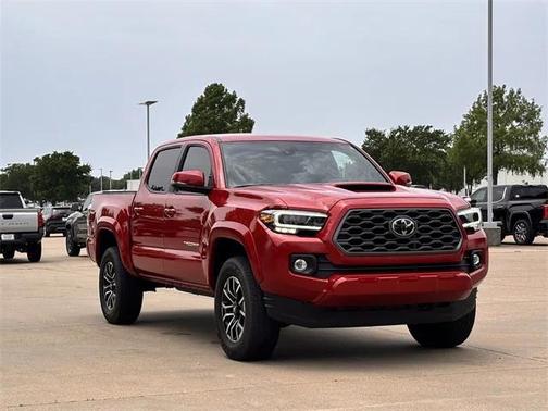 2023 Toyota Tacoma TRD Sport