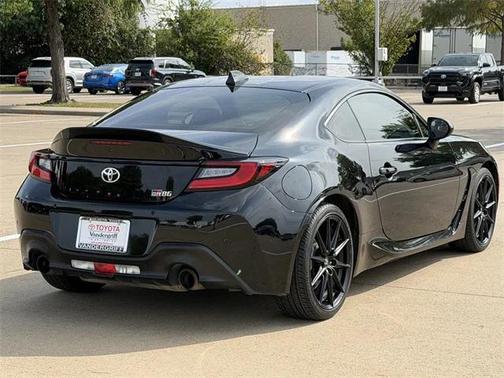 2022 Toyota GR86 Premium