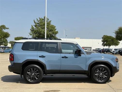 2024 Toyota Land Cruiser Base