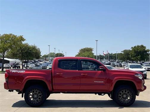 2018 Toyota Tacoma TRD Sport