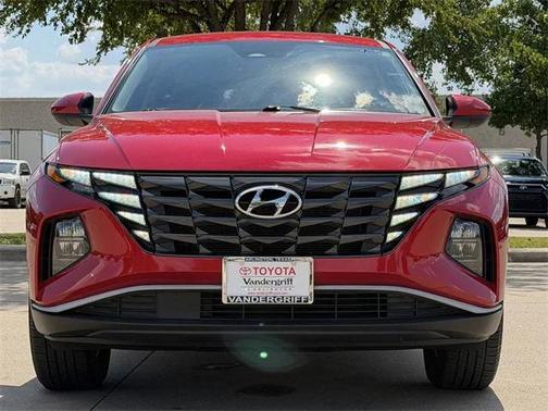 2023 Hyundai TUCSON SE