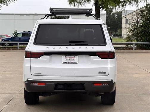 2022 Jeep Wagoneer Series III 4x4