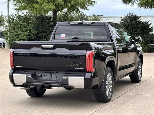 2025 Toyota Tundra Hybrid 1794 Edition
