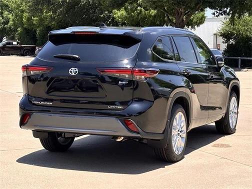 2025 Toyota Highlander Hybrid Limited
