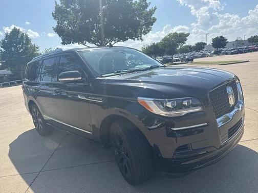 2022 Lincoln Navigator Reserve