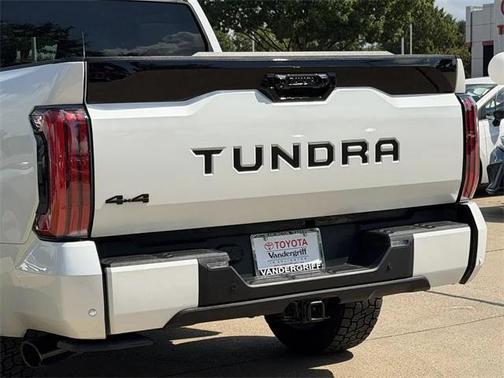 2024 Toyota Tundra Hybrid Platinum