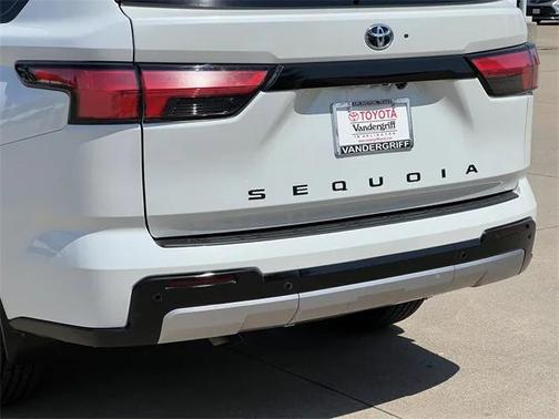 2024 Toyota Sequoia Capstone