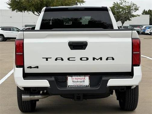 2025 Toyota Tacoma SR5