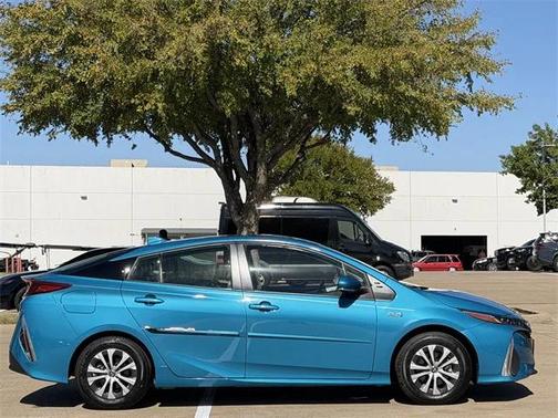 2021 Toyota Prius Prime XLE