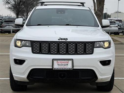 2021 Jeep Grand Cherokee Laredo