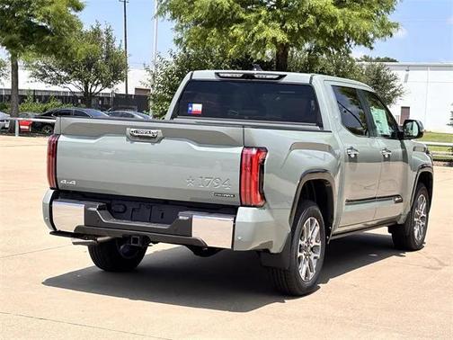 2025 Toyota Tundra Hybrid 1794 Edition