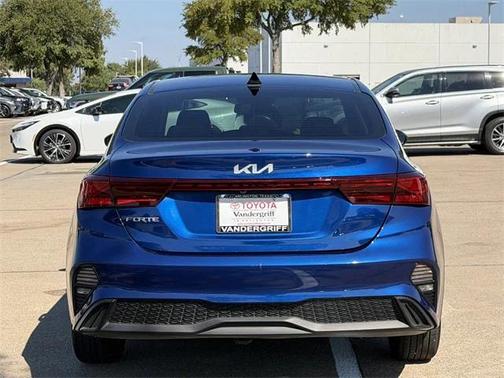2024 Kia Forte LXS