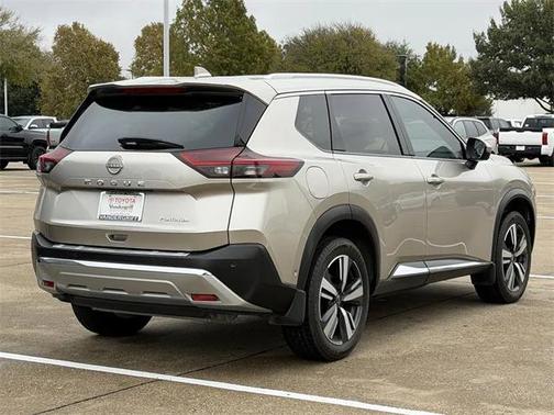 2023 Nissan Rogue Platinum