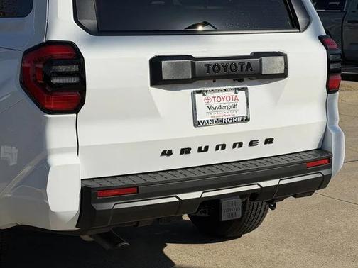 2026 Toyota 4Runner SR5