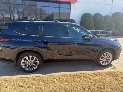 2026 Toyota Highlander Limited