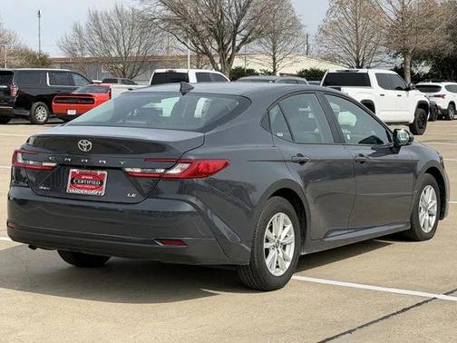 2025 Toyota Camry LE