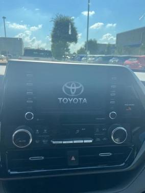 2021 Toyota Highlander L